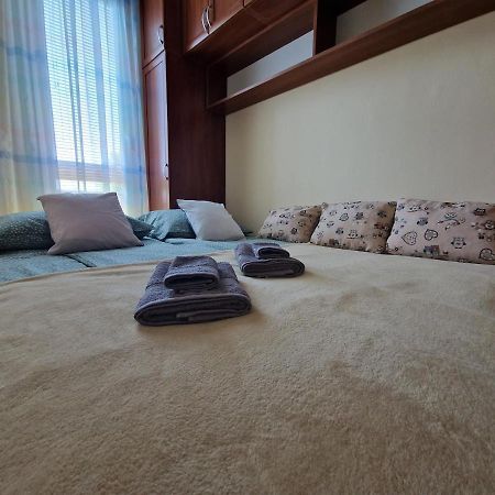 Casa Cristina Appartement Pécs Buitenkant foto