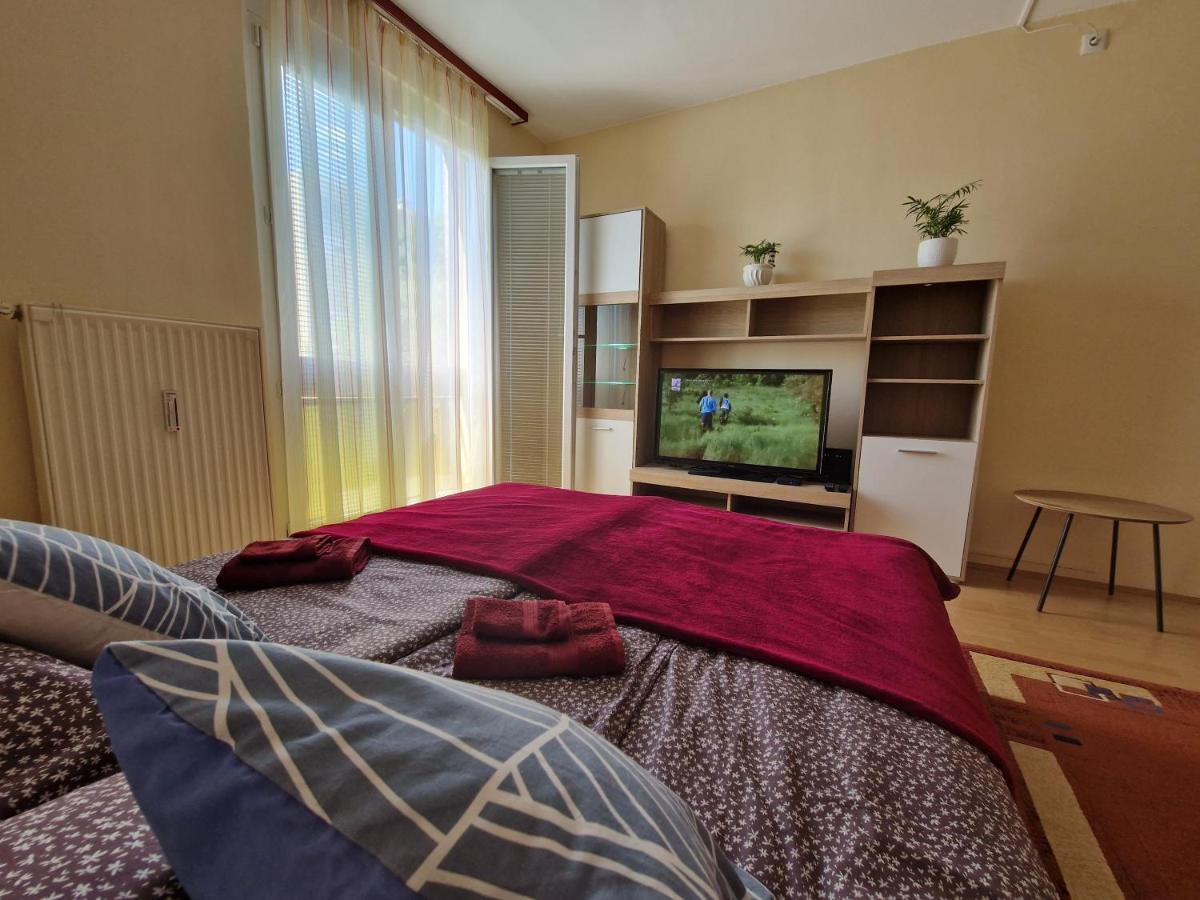 Casa Cristina Appartement Pécs Buitenkant foto