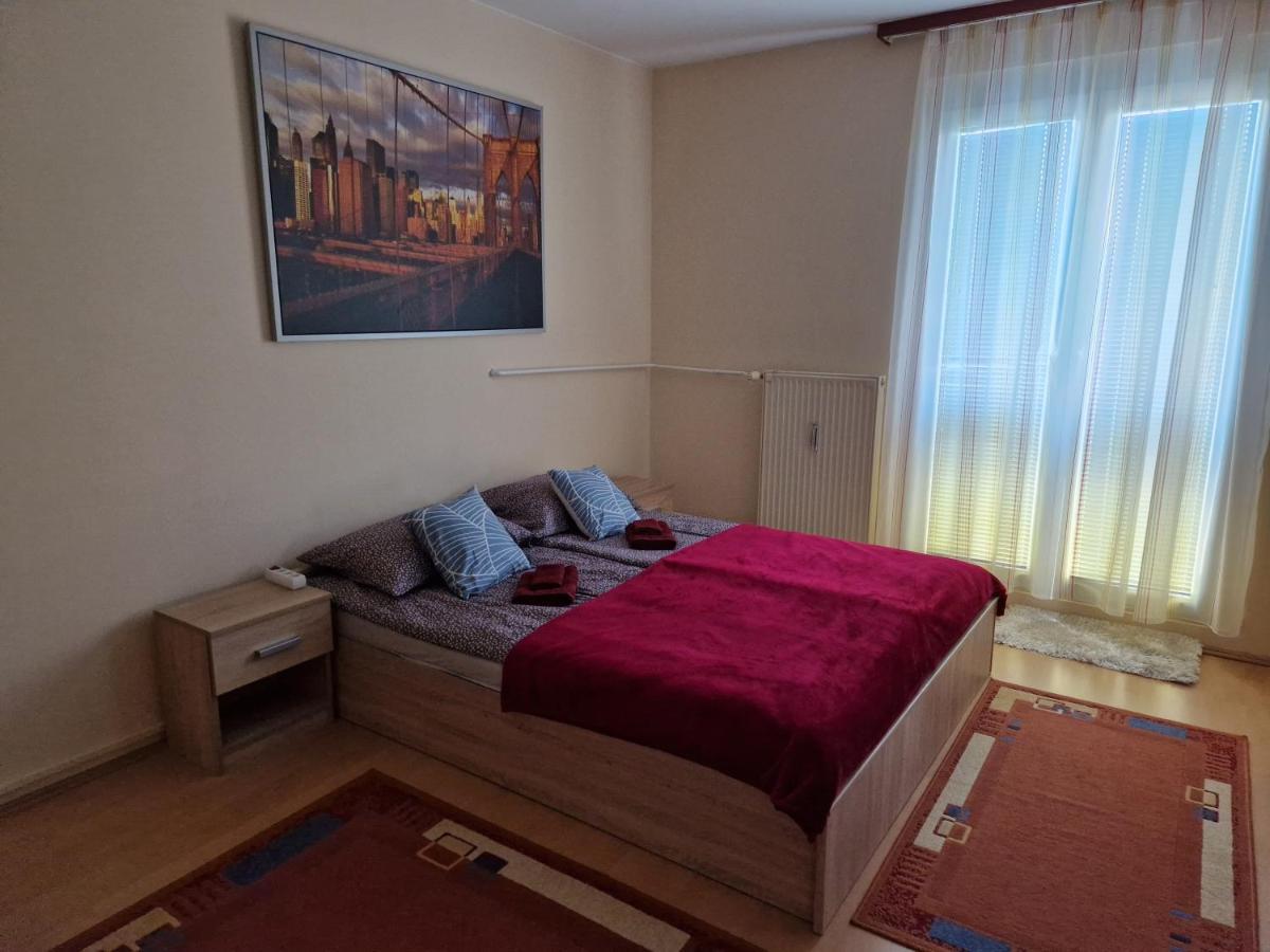 Casa Cristina Appartement Pécs Buitenkant foto